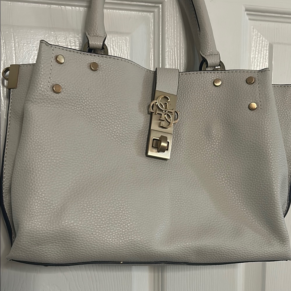 Guess ivory/beige and Gold Structured pebble soft Leather bag